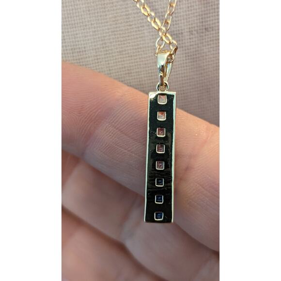 Vince Camuto Blue Ombre Channel Set Crystal Gold Tone Necklace NWOT - Picture 3 of 8